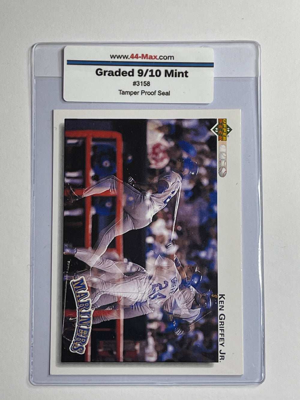 Ken Griffey Jr 1992 UD Mariners #424 Card. 44-Max 9/10 MINT #3158