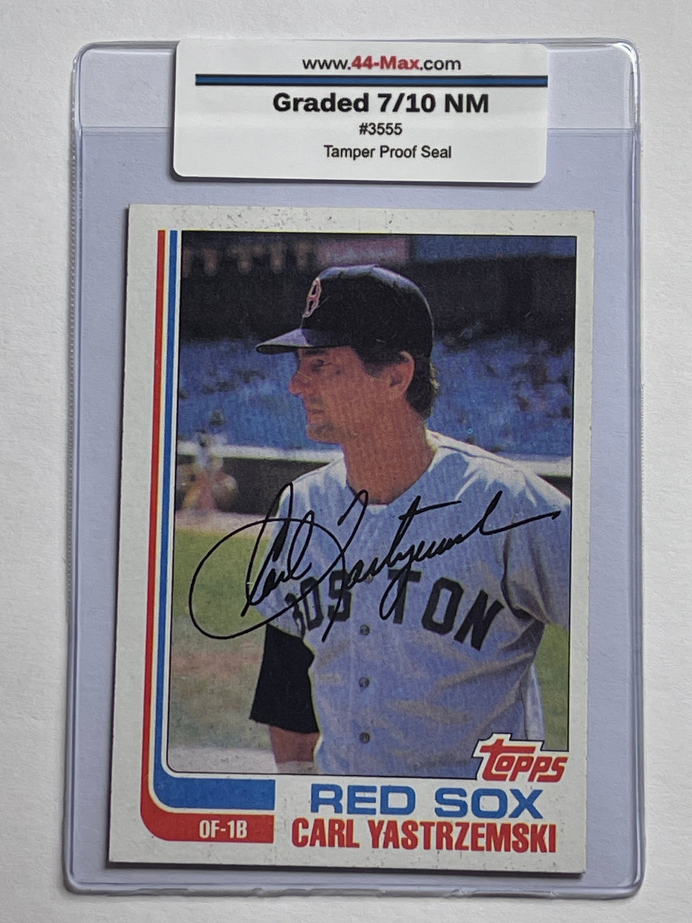 Carl Yastrzemski 1982 Topps Baseball Card. 44-Max 7/10 NM #3555