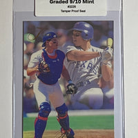 Ivan Rodriguez 1993 Flair Baseball Card. 44-Max 9/10 Mint #3226