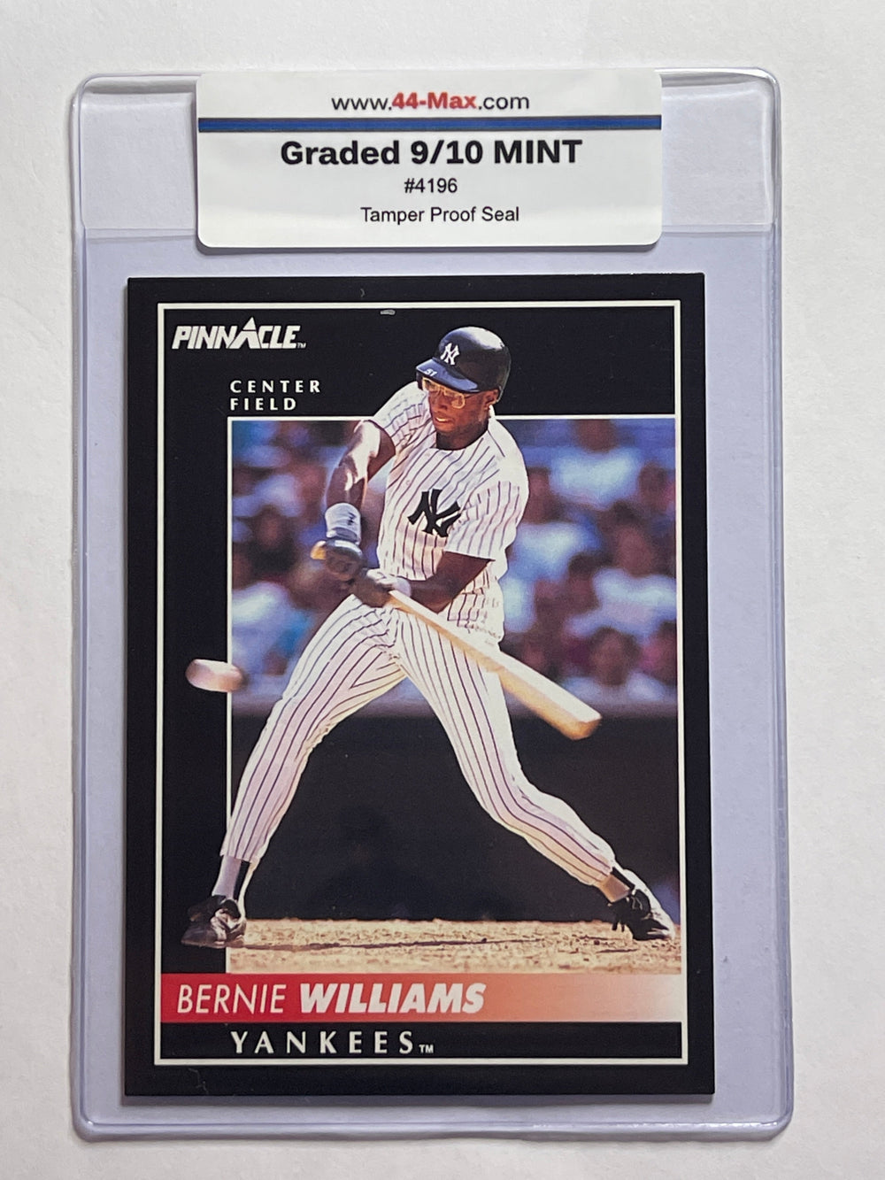 Bernie Williams 1992 Pinnacle Baseball Card. 44-Max 9/10 Mint #4196