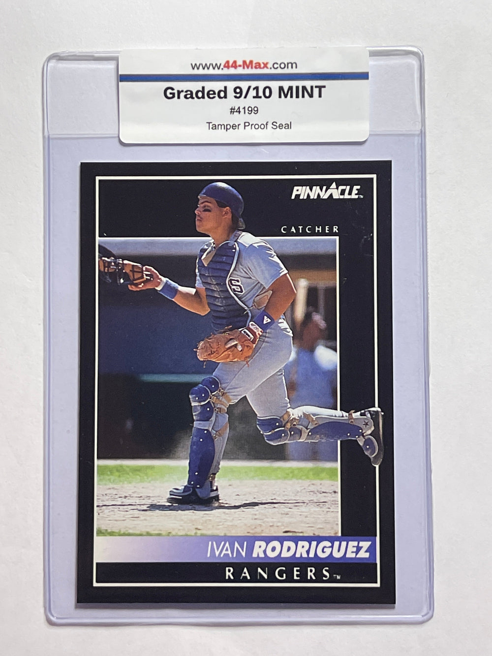 Ivan Rodriguez1992 Pinnacle Baseball Card. 44-Max 9/10 Mint #4199