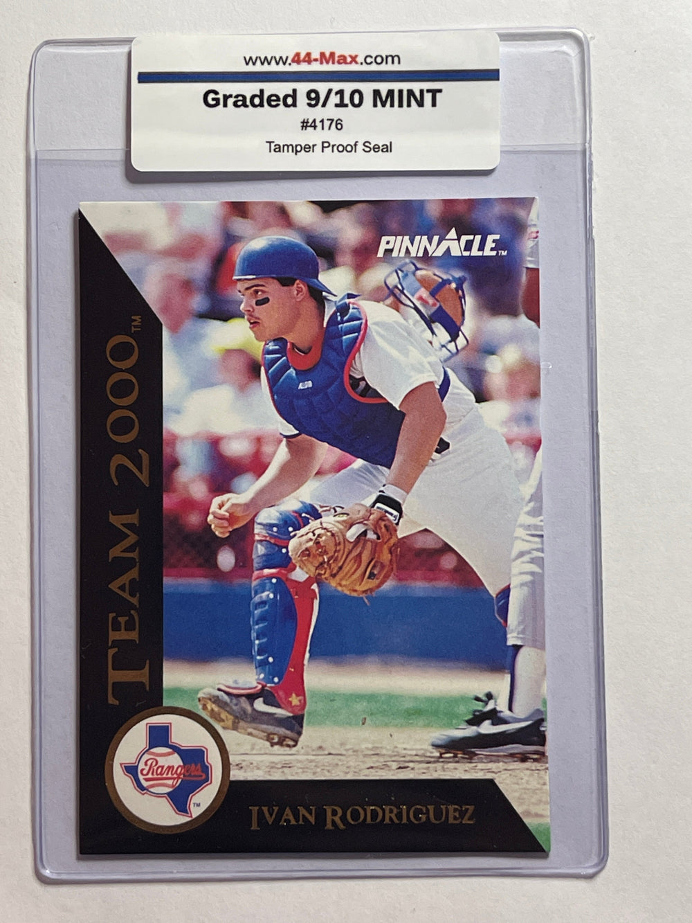 Ivan Rodriguez Team 2000 1992 Pinnacle Baseball Card. 44-Max 9/10 Mint #4176