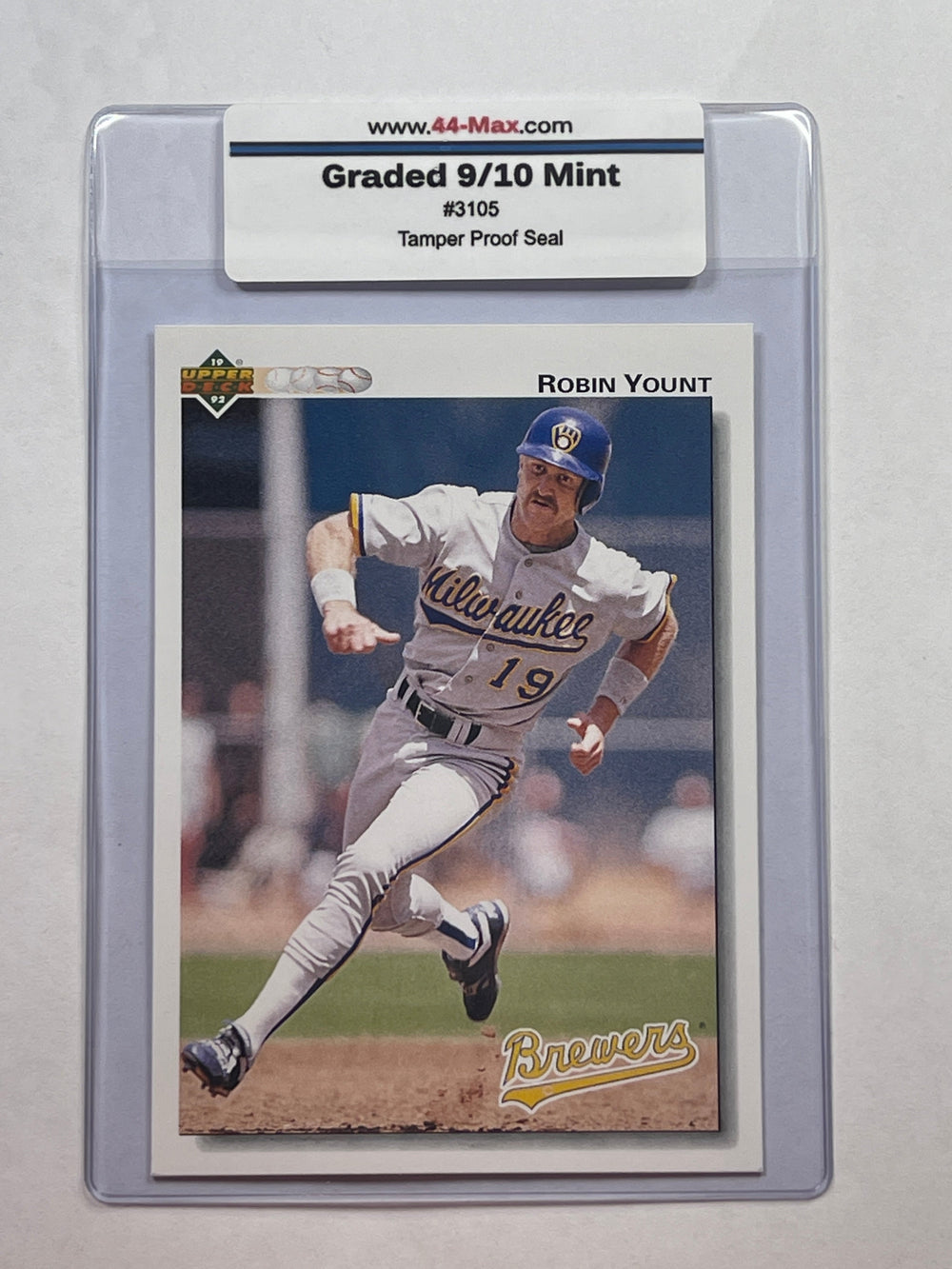 Robin Yount 1992 Upper Deck Baseball Card. 44-Max 9/10 MINT #3105