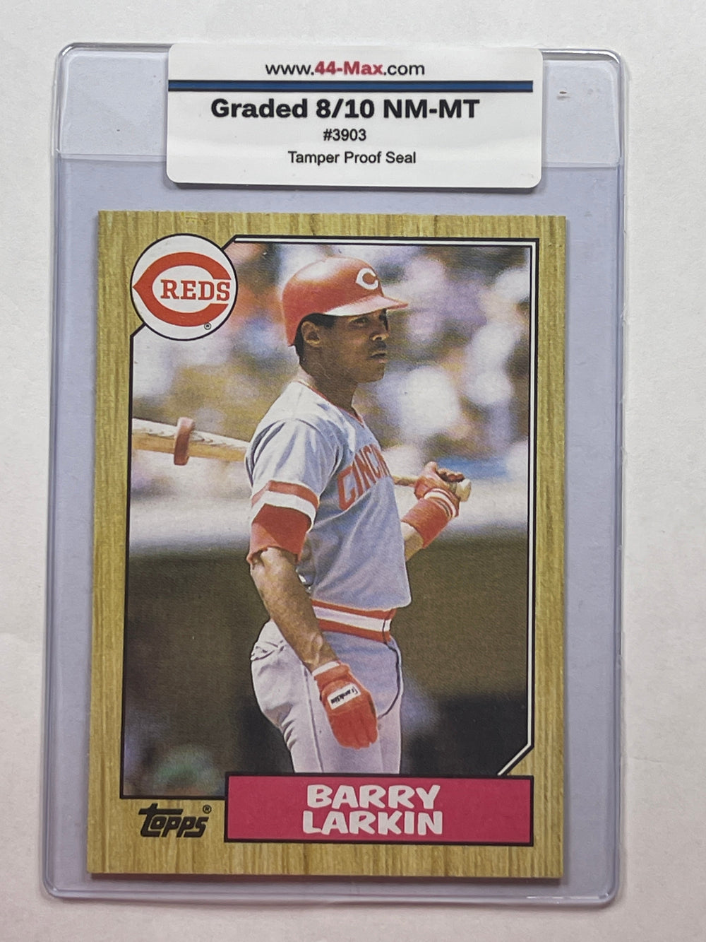 Barry Larkin Topps Baseball Rookie Card. 44-Max 8/10 NM-MT #3903