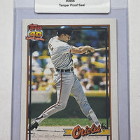 Cal Ripken Jr 1991 Topps Baseball Card. 44-Max 8/10 NM-MT #3905