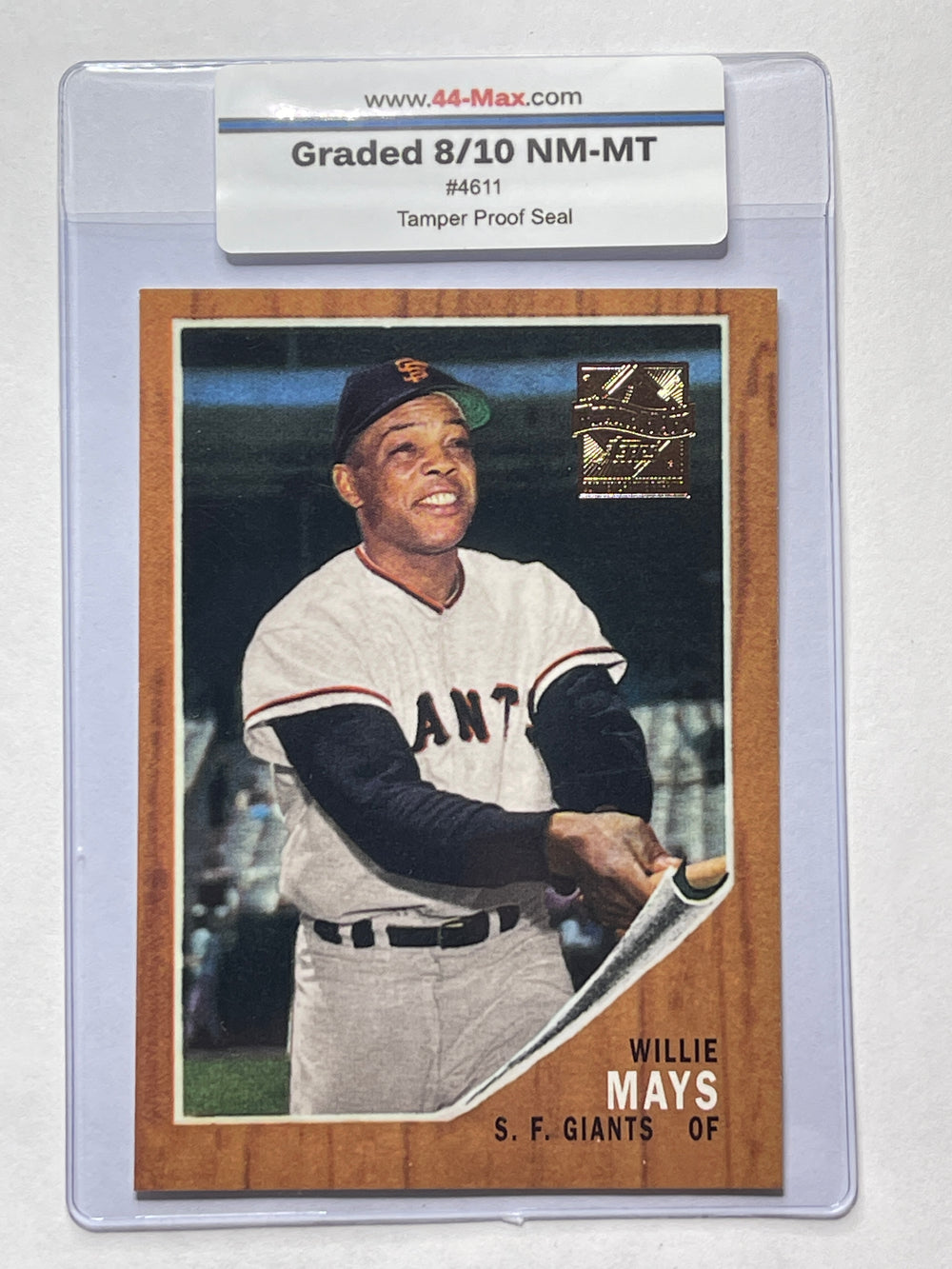 Willie Mays 1996 Topps Baseball Card. 44-Max 8/10 NM-MT #4611